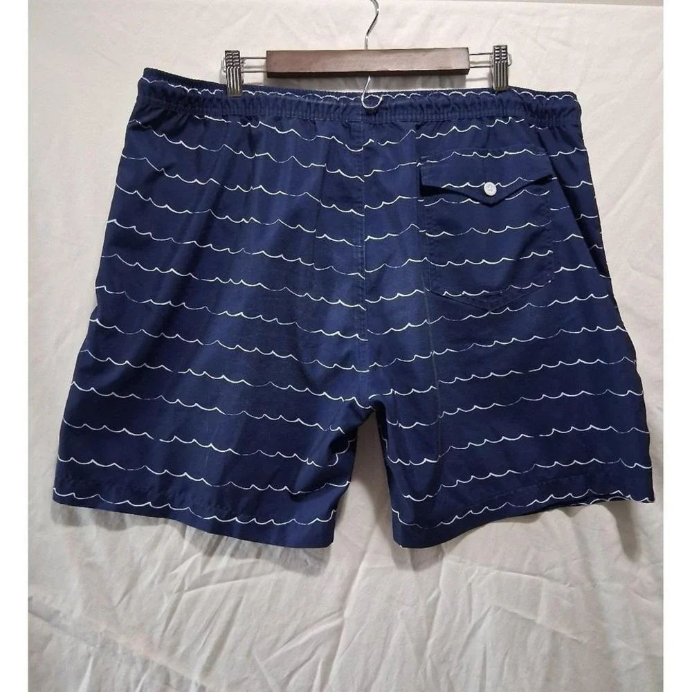 Crown & Ivy Men's Size XL Blue Streaks‎ Swim Bottoms Shorts Trunks. Logo On Leg.